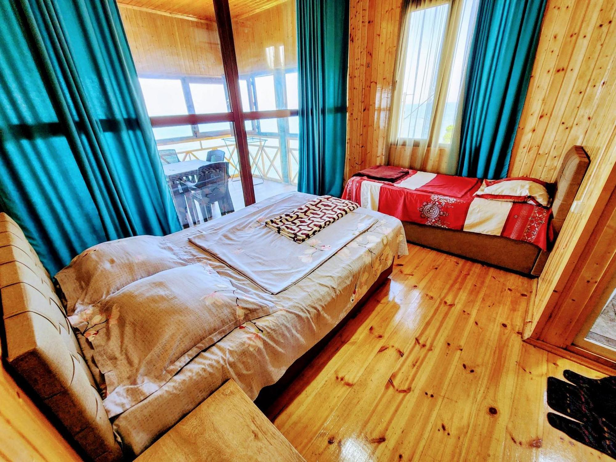 Guest House Nona Chakvi Esterno foto