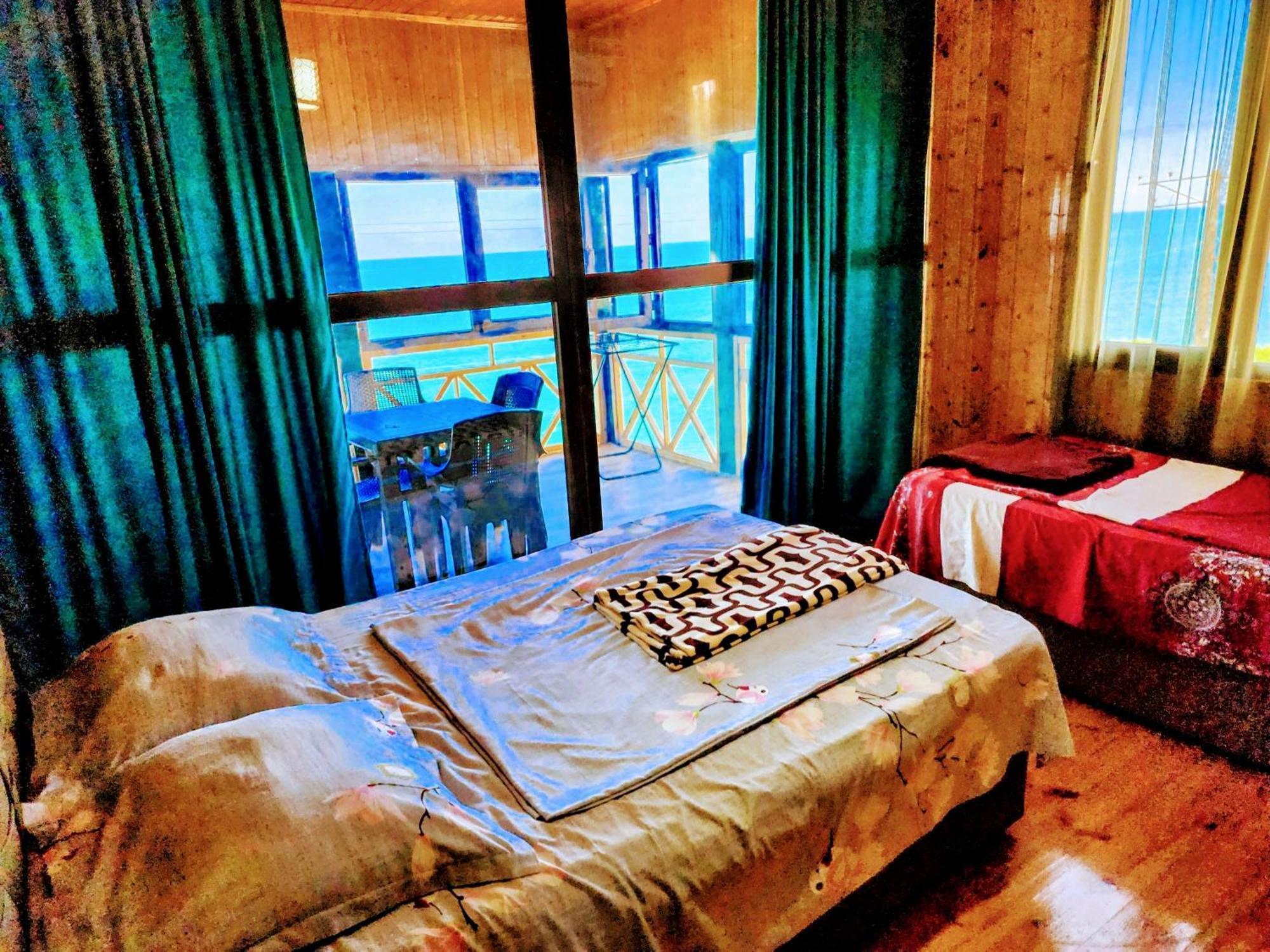 Guest House Nona Chakvi Esterno foto