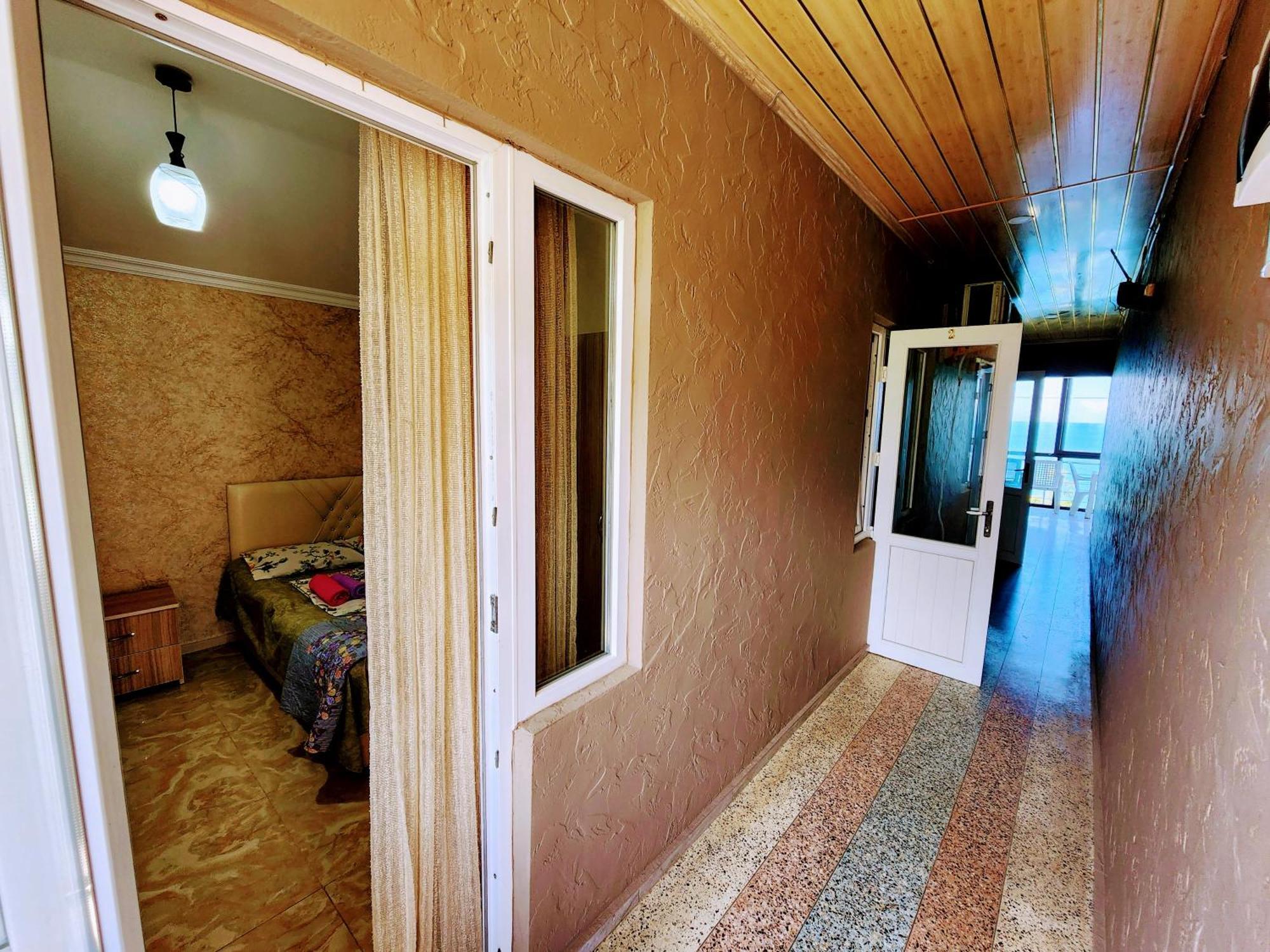 Guest House Nona Chakvi Esterno foto