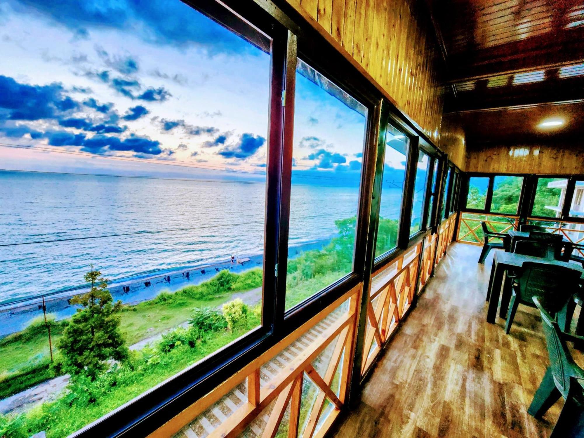 Guest House Nona Chakvi Esterno foto