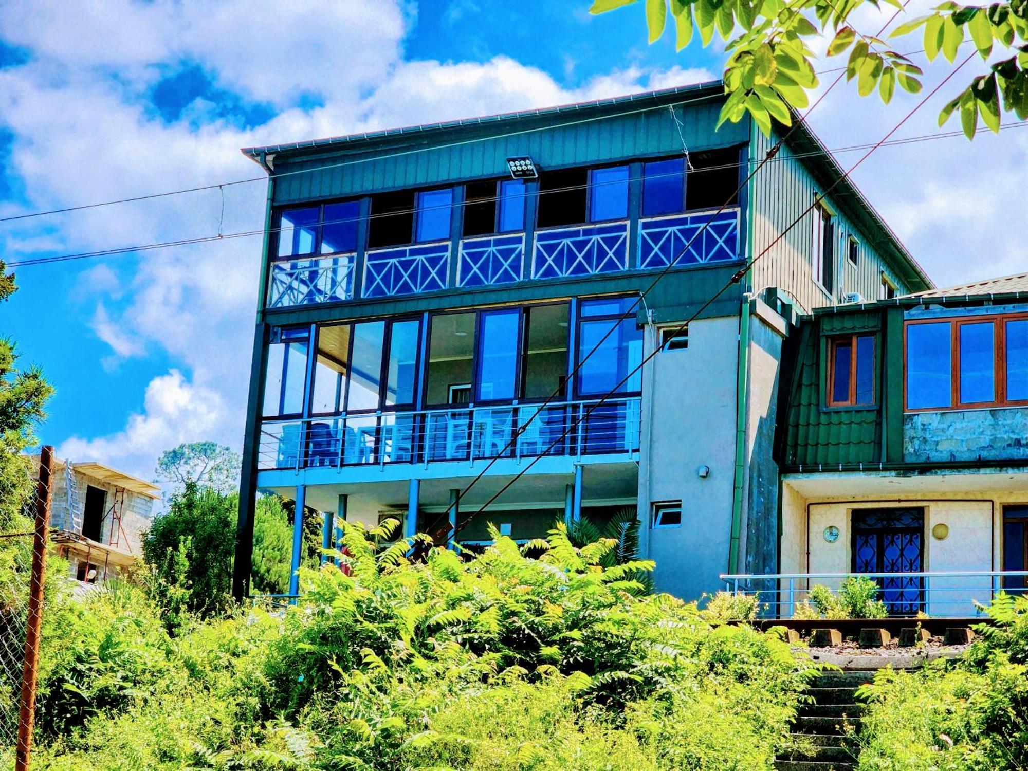 Guest House Nona Chakvi Esterno foto