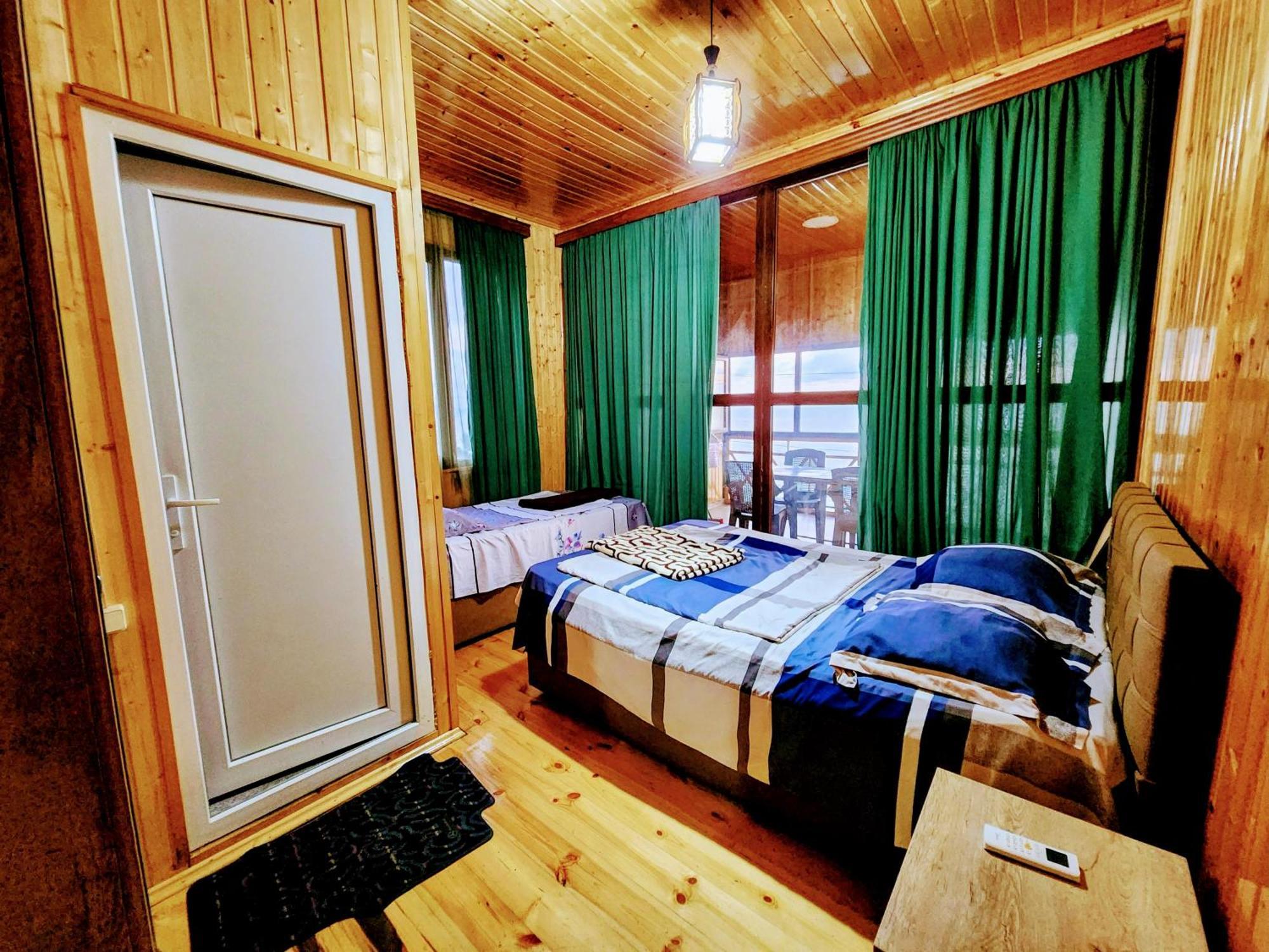 Guest House Nona Chakvi Esterno foto